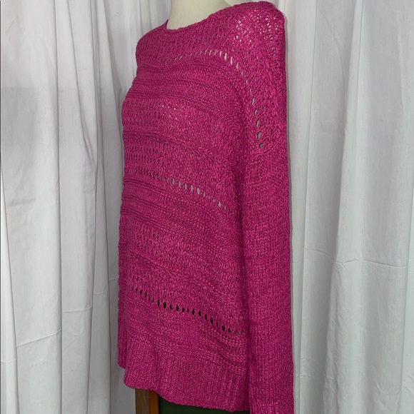 Joe Fresh Crew Neck Barbie‎ Pink Knit Sweater.  Size XL. Never worn/NWOT. - Picture 4 of 9